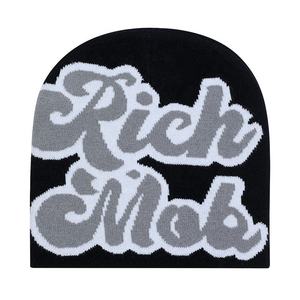 Bonnet personnalisé en gros, tricot jacquard avec lettres, chaud, style hip-hop - Product Image 4