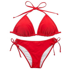 Conjunto de Bikini Rojo de Dos Piezas para Mujer, Top Halter Cruzado, Braguita con Lazos Laterales, Ribete en Contraste, Traje de Baño de Spandex y Poliéster - Product Image 3