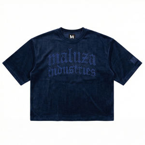 Camiseta de Diseño de Lujo Informal Urbana Hip Hop con Logotipo Gótico de Pedrería y Terciopelo MALUZA INDUSTRIES - Product Image 1