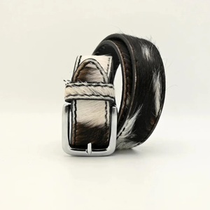Fabricante y Mayorista de Cinturones de Cuero Vacuno Genuino Estilo Vaquero Occidental, Cinturones Unisex, Cinturones de Cuero con Pelo de Vaca para Hombre - Product Image 6