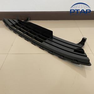 Pare-chocs avant d'origine GARNISH pour pièces de rechange d'origine (71721-84M00-5PK) - Product Image 3