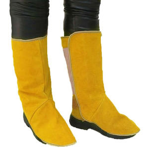 Protège-chaussures de soudeur en cuir de vachette robuste de qualité supérieure – Équipement de protection pour le soudage et la brasage - Product Image 3