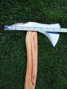 Hacha de Barba Forjada a Mano de Primera Calidad con Punta Trasera, Acero de Alta Dureza, Tomahawk Táctico, Herramienta para Acampar al Aire Libre y Cortar Madera - Product Image 3