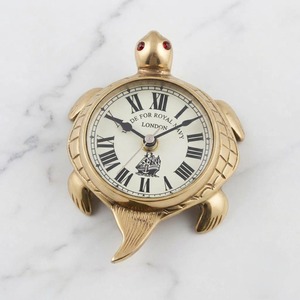 Horloge murale vintage en laiton en forme de tortue, décoration nautique et maritime, style antique, thème océanique, décoration murale pour chambre et salon - Product Image 1