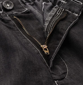 ชุดเซ็ตยีนส์ขาสั้นคุณภาพสูงสำหรับผู้ชาย กางเกงยีนส์คาร์โก้ขาสั้น พิมพ์โลโก้ตามสั่ง แฟชั่นเอวยางยืด - Product Image 4