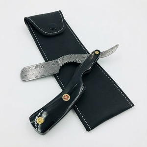 Rasoir de barbier pour homme IKZARSA avec lame en acier Damas, manche en corne de buffle noir, rasoir à lame unique pour le visage et le corps, usage professionnel - Product Image 3