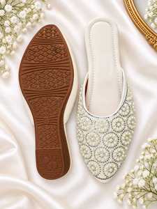 B.R. Sandalias Planas Étnicas Hechas a Mano para Mujer, Estilo Jutti Indio Tradicional, Ligeras, Sin Cordones, para Bodas, Fiestas, Oficina, Uso Diario - Product Image 5