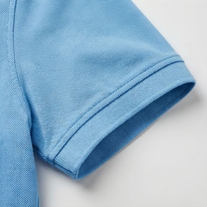 Vente en gros de polos pour hommes sur mesure avec logo imprimé, nouveau design, couleur unie, tissu tricoté, fabriqué au Pakistan - Product Image 6
