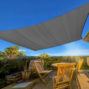 Vela Parasole Triangolare in HDPE Grigio Scuro 16FT X 16FT per Patio e Spiaggia - Product Image 1
