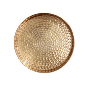 Assiettes de présentation en laiton finition élégante à bord large pour table de dîner, base d'assiettes pour événements, présentation de mariage - Product Image 1