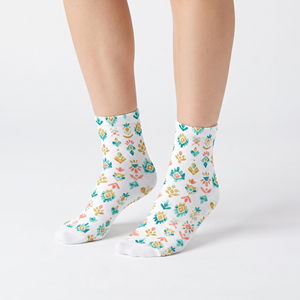Calcetines de Tobillo Sublimados para Mujer, Calidad Premium, Transpirables, 100% Algodón, Cómodos para Uso Diario en Verano, Calcetines Deportivos para Dama - Product Image 1