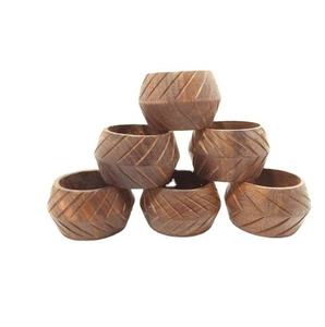 New Arrival Natural Wooden Napkin Rings For Weddings Dinner <b>Festive</b> Occasion High Quality Napkin Loops For Table <b>Top</b> Accessories - Product Image 1