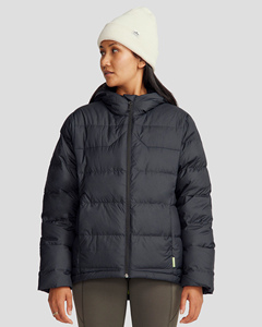 Veste matelassée pour femme en gros, personnalisable, décontractée, coupe-vent, avec fermeture éclair et poches latérales, manteau premium pour femme pour l'hiver - Product Image 1
