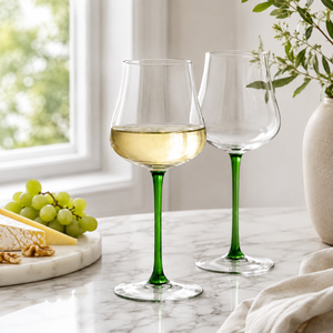 Verres à vin colorés en borosilicate faits à la main de 400 ml, sans plomb, à pied, pour vin rouge et blanc, réutilisables, vente en gros - Product Image 6