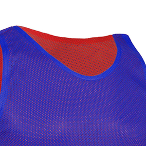 Nuevos petos deportivos reversibles de secado rápido y transpirables para entrenamiento de fútbol, elegantes, cómodos, para adultos, 100% poliéster - Product Image 5