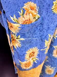 Robe kimono en soie crêpe douce vintage de luxe pour femmes |   Imprimé floral fait main, col en V, taille élastique, manches courtes |   Printemps Automne - Product Image 4