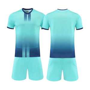 Tenue de football athlétique pour hommes, vêtements de sport légers pour les entraînements d'équipe et les matchs de compétition - Product Image 3