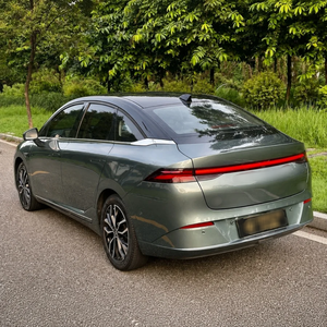XPENG 2024 P5 500 Pro Berline Électrique Turbo R18 7130KM Propulsion Avant Véhicule d'occasion en gros de Chine - Product Image 5