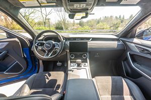 Auto Usado en Perfectas Condiciones, Jaguar F-Pace SVR 575 Edition 2025, SUV Usado, Listo para Enviar - Product Image 2