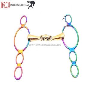 RJ INTERNATIONAL Mors de cheval en acier inoxydable à 3 anneaux avec inserts en caoutchouc noir - Product Image 2