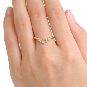 Bague de mariage minimaliste incurvée en or massif 10K avec diamant de laboratoire rond, clarté VS VVS, couleur DEF, vente en gros - Product Image 6