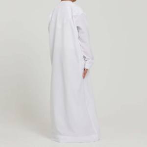 Nouveau design OEM : Thobe/Thawb islamique pour hommes, col montant, manches régulières, en coton, coupe modeste, avec robe assortie pour enfants - Product Image 6