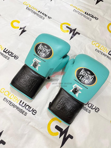 Gants de boxe professionnels fabriqués en usine, cuir de haute qualité, durables, séchage rapide, fermeture à lacets, gants d'entraînement et de sparring en solde - Product Image 3
