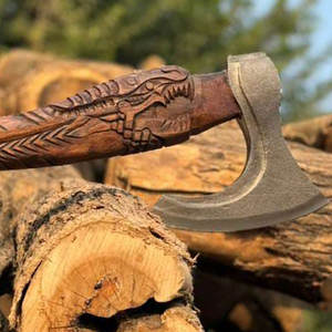 Hache artisanale de style viking industriel avec manche en bois sculpté, outil traditionnel pour le camping en plein air, la brousse et la coupe du bois - Product Image 5