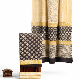 Traje Punjabi Ecológico Beige y Negro con Estampado Floral |   Conjunto de Kurti y Pijama de Algodón Hecho a Mano con Estampado de Bloques y Borde Decorativo |   Maestro de Sarong Indio - Product Image 1