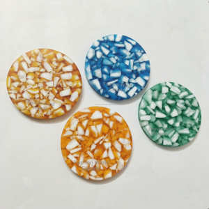 Lot de 4 sous-verres ronds en résine époxy Terrazzo Tapis de boisson en marbre multicolore durable et élégant pour la maison, le bureau et les cadeaux - Product Image 1