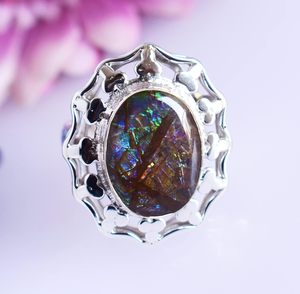Anillo de cóctel vintage de plata de ley 925 maciza con bisel de piedra de amolita ovalada para mujer, joyería fina para uso diario. - Product Image 2