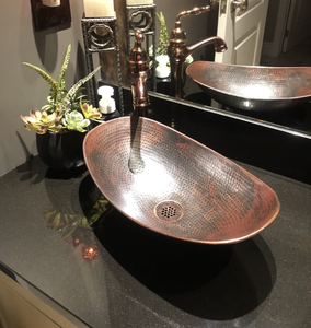 Robinet de lavabo en cuivre à poignée unique, finition huilée, style contemporain, pour lavabo de salle de bain, montage sur comptoir - Product Image 1