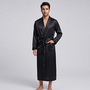 Robe longue en satin noir pour homme avec poches, peignoir de nuit en soie à manches longues - Product Image 4