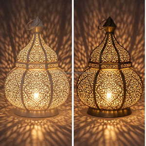 Lanterne marocaine orientale antique faite à la main - Design gravé à la main pour la décoration de Noël à la maison - Product Image 2