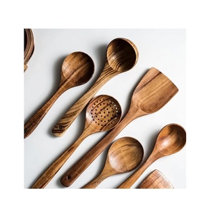 Cuillère en bois la plus vendue avec finition en bois naturel, ustensile de cuisine réutilisable pour la cuisine, les restaurants, les hôtels et l'usage domestique, en vente - Product Image 1