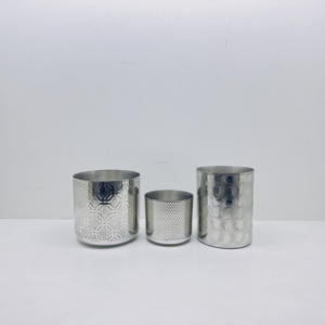 เชิงเทียนทองเหลืองหรูหราแบบขายส่ง ดีไซน์เฉพาะตัว ขัดเงา พร้อมสลักลายตามสั่ง ทำด้วยมือ ขนาด 10 ออนซ์ - Product Image 6