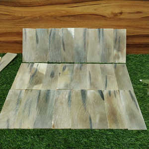 Plaque en corne de bœuf naturelle artisanale avec rayures noires, matériau de qualité supérieure pour montures de lunettes et artisanat, prix de gros - Product Image 3