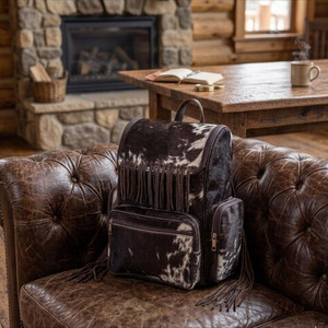 Sacs à dos en cuir de vachette avec logo personnalisé, vente en gros, fournisseur OEM, haute qualité, faits à la main, sacs d'école pour étudiants, qualité export. - Product Image 2