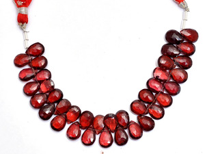 AAA Garnet 7x10mm Faceted Pear Briolette <b>Bead</b> Natural Mozambique Red Garnet Semiprecious Gemstone <b>Loose</b> <b>Beads</b> For Jewelry Making - Product Image 2