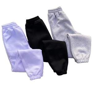 Pantalon de survêtement imprimé de logo personnalisé pour hommes 100% coton éponge pantalon de survêtement empilé pantalon de survêtement pour hommes taille élastique en coton - Product Image 2