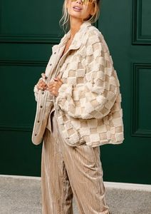 Premium Hot Selling <b>Women's</b> Cream Checkerboard <b>Sherpa</b> <b>Jacket</b> Embossed Grid Jacquard Snap Closure Patch Pockets Bound Edges OEM - Product Image 4