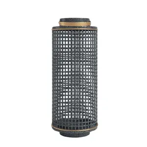 Moderne Mesh Cilindrisch Ontwerp Lantaarn Gouden Handvat Tuinlantaarn Indoor En Outdoor Huisdecoratie Bliksem Accessoires