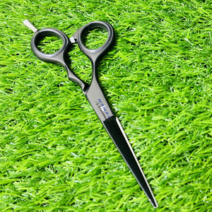 กรรไกรตัดผมระดับมืออาชีพสำหรับร้านทำผม ใบมีดสแตนเลสญี่ปุ่น 440C คุณภาพพรีเมียมเพื่อการตัดผมอย่างแม่นยำ - Product Image 4