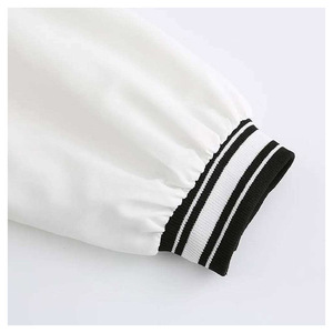 แจ็คเก็ตเบสบอลทรงบอมเบอร์ไซส์ใหญ่ขายส่ง พร้อมโลโก้ด้านหน้า ระบายอากาศได้ดี สไตล์ Letterman Varsity - Product Image 3