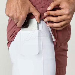 Shorts de sport haute performance pour hommes, conçus pour l'entraînement physique, la course à pied et les séances d'entraînement intenses, avec un confort maximal. - Product Image 4