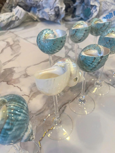 Copa de Vino de Cristal con Conchas Marinas Hecha a Mano en Vietnam, para Beber Vino, Decoración de Mesa, Uso en Bares, para Comedor y Decoración de Eventos - Product Image 4