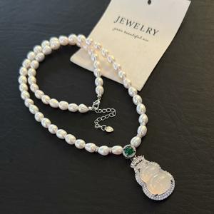 Nuevo Collar con Colgante de Estilo Chino con Colgante de Zorro de Granate y Cadena de Clavícula de Cristal Atrae Riqueza y Fortuna - Product Image 4