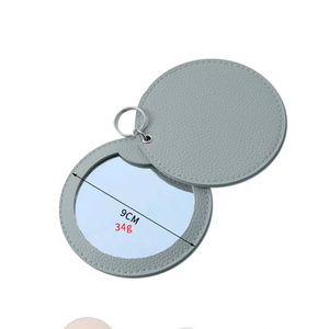 Porte-clés mini en PU tendance, miroir de maquillage pliable double face finition argentée, design créatif et personnalisé - Product Image 2