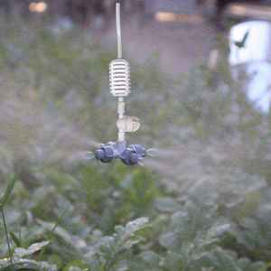 Tuyau d'irrigation goutte à goutte en plastique blanc à quatre voies pour systèmes d'arrosage efficaces des fermes, jardins, serres, pelouses et maisons agricoles - Product Image 3