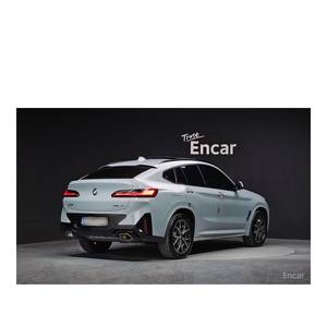 BMW X4 XDrive20i M Sport 2023 con Caja de Cambios Automática, Volante a la Izquierda, Cámara Trasera, 30,052 km - Product Image 2